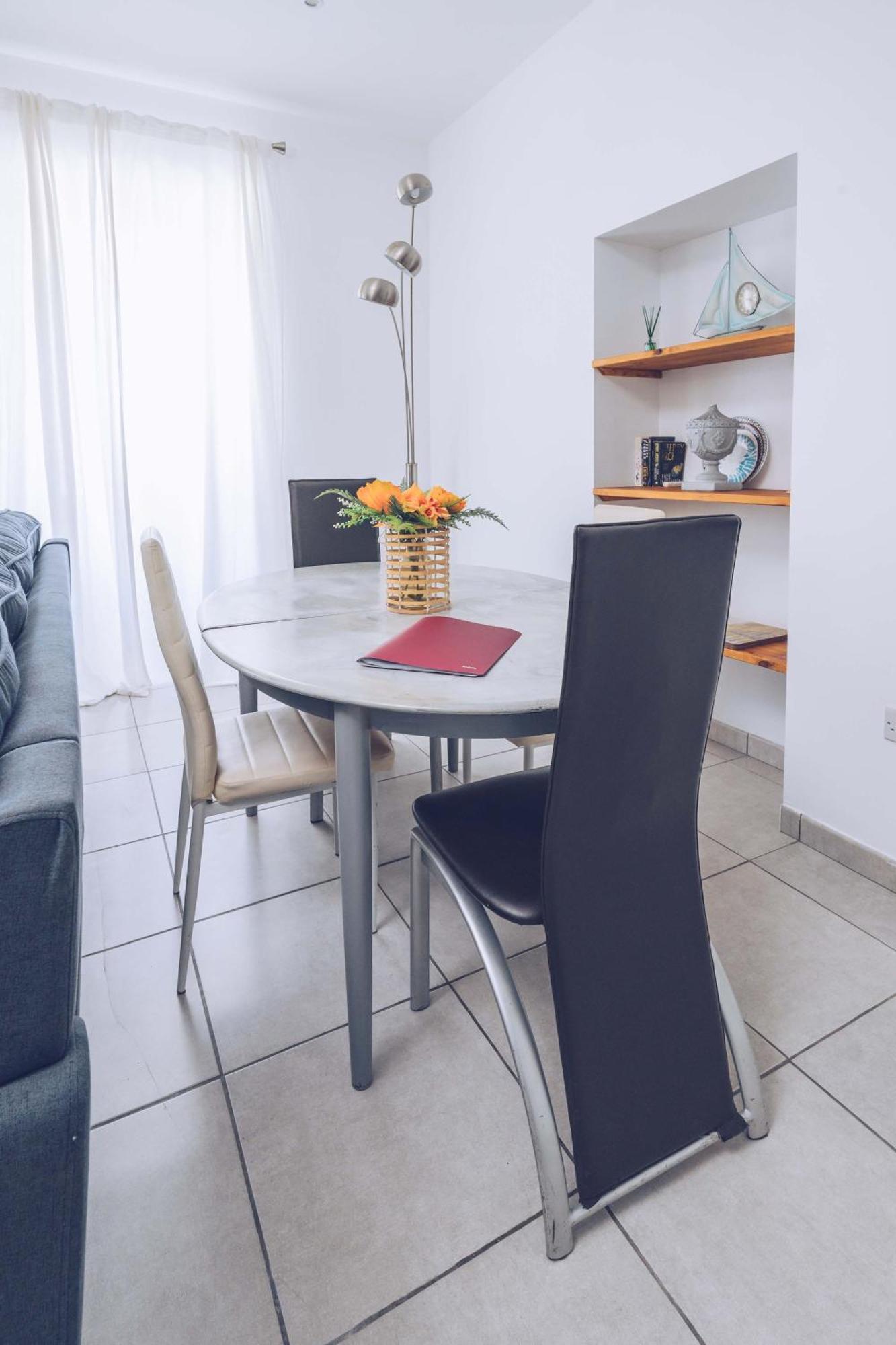 2Br In The Zoko Contemporary And Convenient Διαμέρισμα Γιβραλτάρ Εξωτερικό φωτογραφία